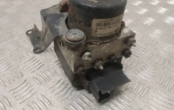 Ford Focus ABS Pump 98AG2M110CA