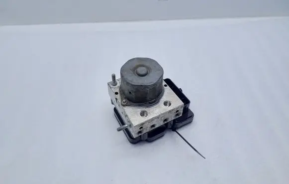Nissan Qashqai ABS Pump 0265243928 476604EA0E