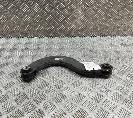 Volkswagen PASSAT B8 Rear upper control arm/wishbone 5Q0505351B