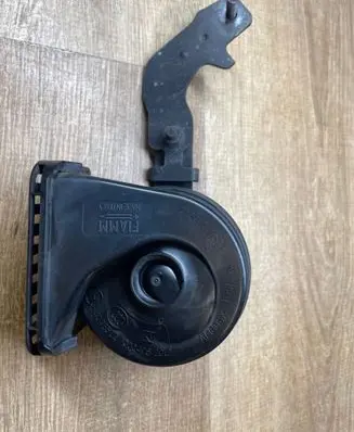 Land Rover Range Rover Velar Horn signal J8A213801AB 0747G18 18072017