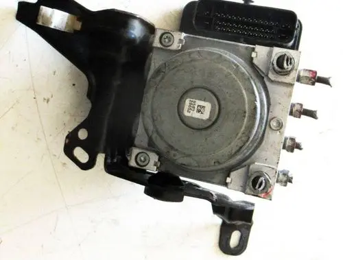 Suzuki Baleno IV ABS Pump 5611068PA 615B270005C 2851566806