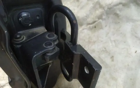 Audi 100 S4 C4 Rear door lower hinge