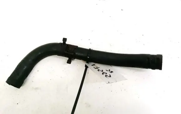 KIA Carens I Engine coolant pipe/hose