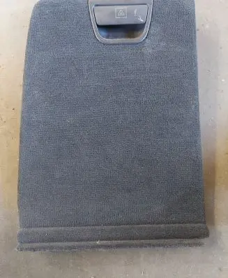 Trunk/boot lower side trim panel