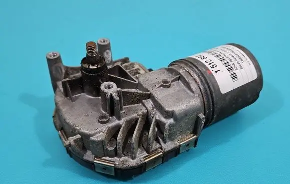 Wiper motor