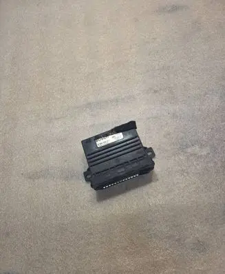 Audi A8 S8 D2 4D Parking PDC control unit/module 8698835311
