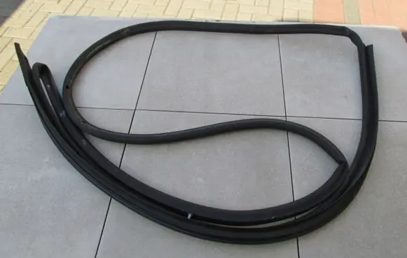 Ford Ecosport Rubber seal loading door 