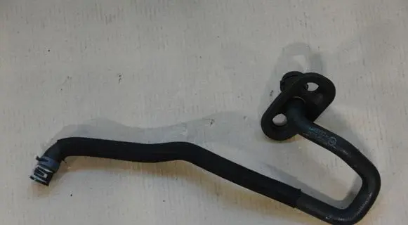 Audi Q5 SQ5 Engine coolant pipe/hose 8R0819350BB