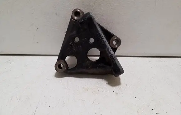 Toyota Corolla E210 E21 Engine mounting bracket 37060C11DA