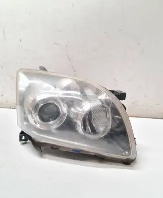Toyota Avensis T250 Headlight/headlamp MAX25000V 8596724010 3900078496