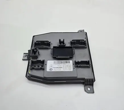 Mercedes-Benz E W213 SAM control unit A2139005315 5DK01077609 A2139023209
