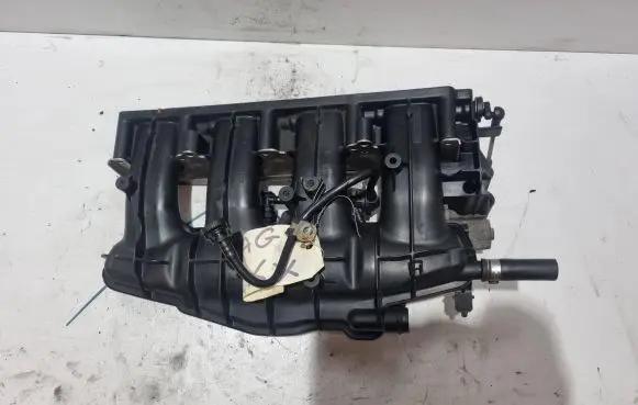 Audi A4 S4 B8 8K Intake manifold 06F133185AC