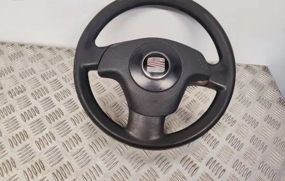 Seat Cordoba (6L) Steering wheel 6L0419091M 6L0880201G