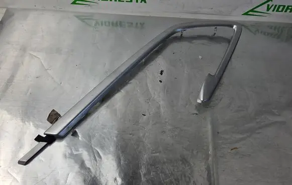 Volvo XC60 Other front door trim element 30781182