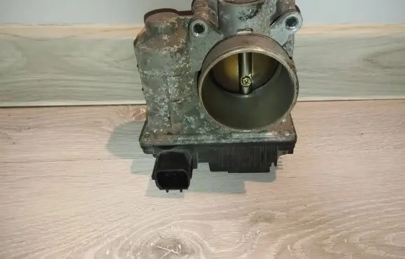 Nissan Almera Tino Throttle valve Sera576-01