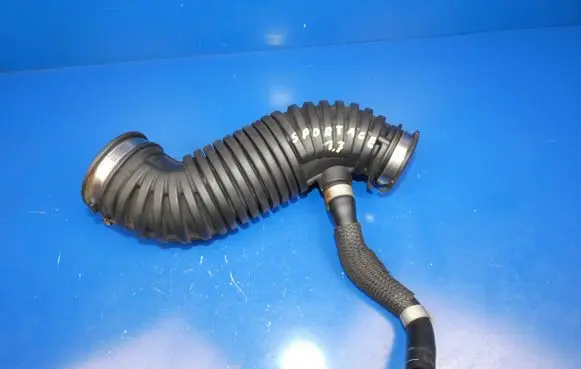 KIA Sportage Air intake hose/pipe 28130D3100 8000675