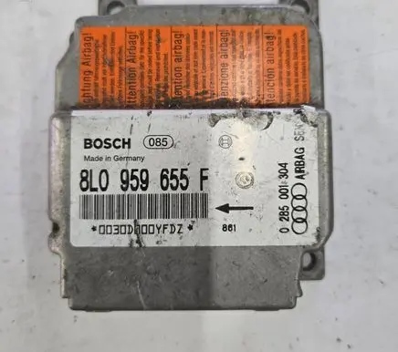 Audi A3 S3 8L Airbag control unit/module 8L0959655F