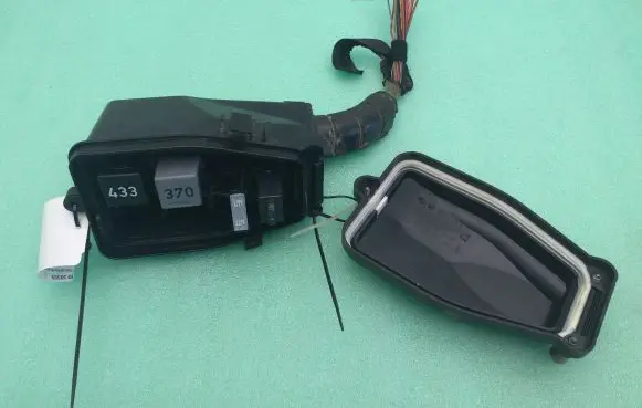 Porsche Panamera (970) Fuse module 97061044500 97061044300