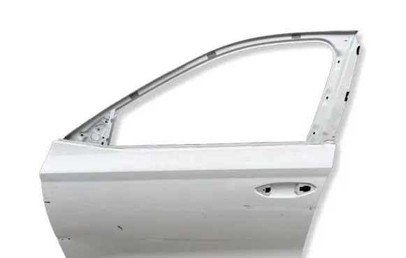 Skoda Octavia Mk4 Front door 5E3831311