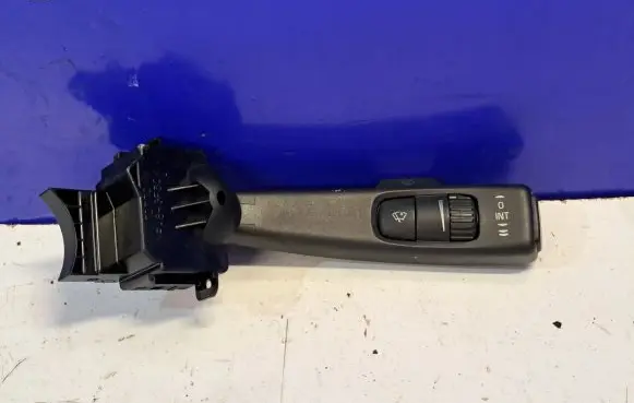 Volvo S40 Wiper speed switch 8691992