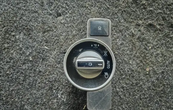 Mercedes-Benz C W204 Light switch