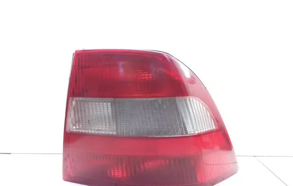Opel Vectra B Rear/tail lights 90568049 37360748