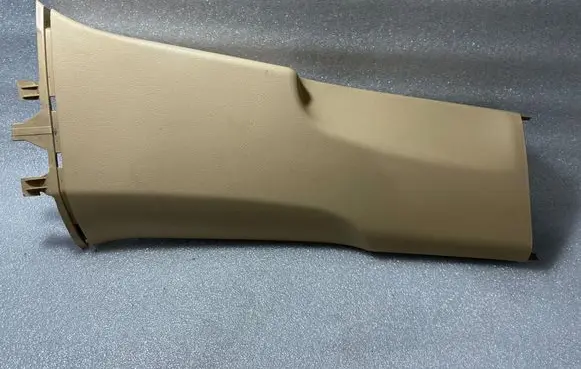 (B) pillar trim (bottom)