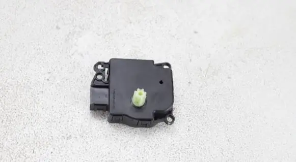 Ford Puma Air flap motor/actuator AV1119E616FA