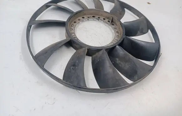 Audi A6 S6 C5 4B Fan impeller 059121301B