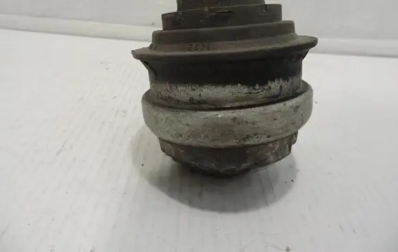 Mercedes-Benz S W220 Engine mount vacuum valve 2202401717