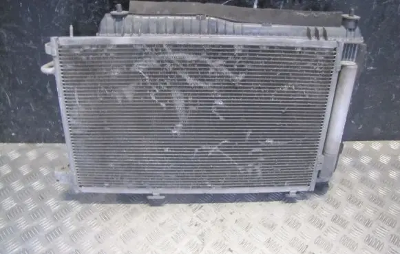 Ford Fiesta Coolant radiator 8V518C607AF RAD137