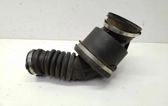 Opel Astra J Air intake hose/pipe 1108402S01