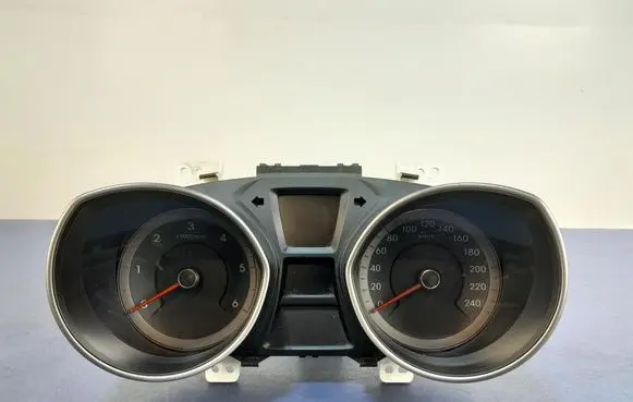 Hyundai i30 Speedometer (instrument cluster) 94004A6060