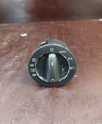 Audi A6 S6 C6 4F Light switch