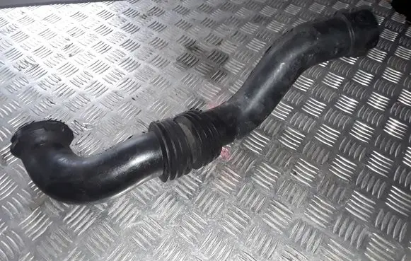 Renault Trafic II (X83) Intercooler hose/pipe 8200865653