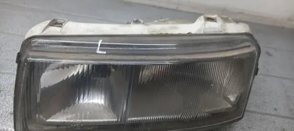 Volkswagen PASSAT B4 Front reflector 