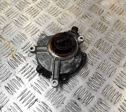 Audi A3 S3 8P Vacuum pump 08D145100E
