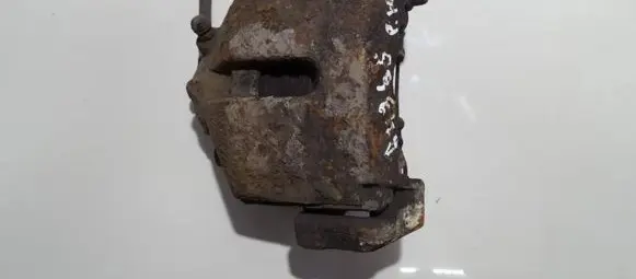 Volkswagen PASSAT B6 Front brake caliper