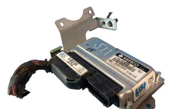 Hyundai Getz Engine control unit/module 3910626450 9030930895F
