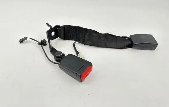 BMW 3 F30 F35 F31 Rear seatbelt buckle 7375448