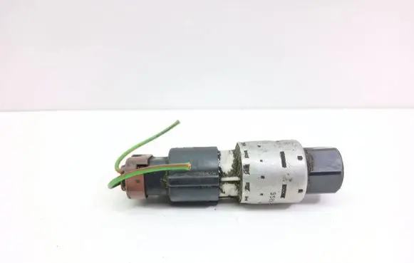 Ford Focus Air conditioning (A/C) pressure sensor 95BW19E561AA 0108