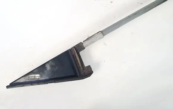 Toyota Avensis Verso Other rear door trim element 37rr