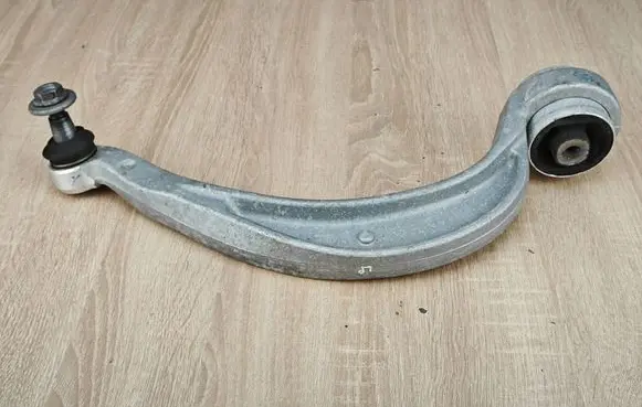 Audi Q5 SQ5 8R Front lower control arm/wishbone 8K0407695H