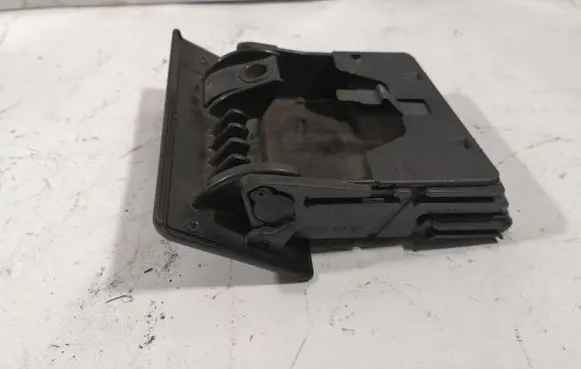 Volkswagen PASSAT B3 Car ashtray 357857961