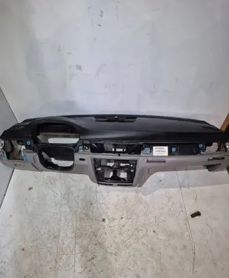 BMW 3 E90 E91 Dashboard 7155770 06B173RB13736