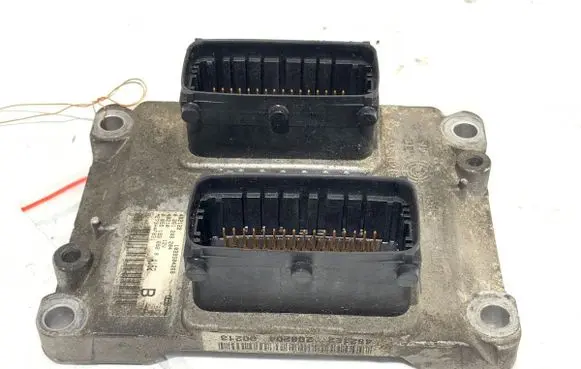 Fiat Stilo Engine control unit/module ECU 0261208204