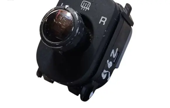 Volkswagen Touareg I Wing mirror switch 7L6959565