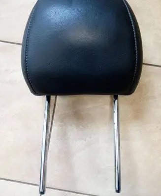 Ford Mondeo MK V Front seat headrest NE67889