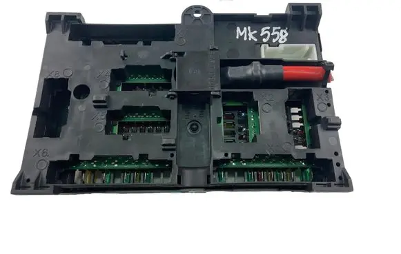 BMW 5 G30 G31 G38 Fuse box set 8713127