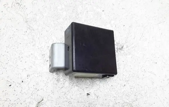 Toyota Corolla Verso E121 Air conditioner control unit module 2773000751 8865052100